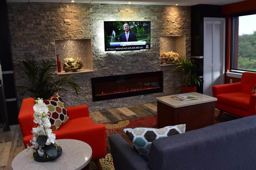 Quality Inn East Stroudsburg - Poconos Buitenkant foto