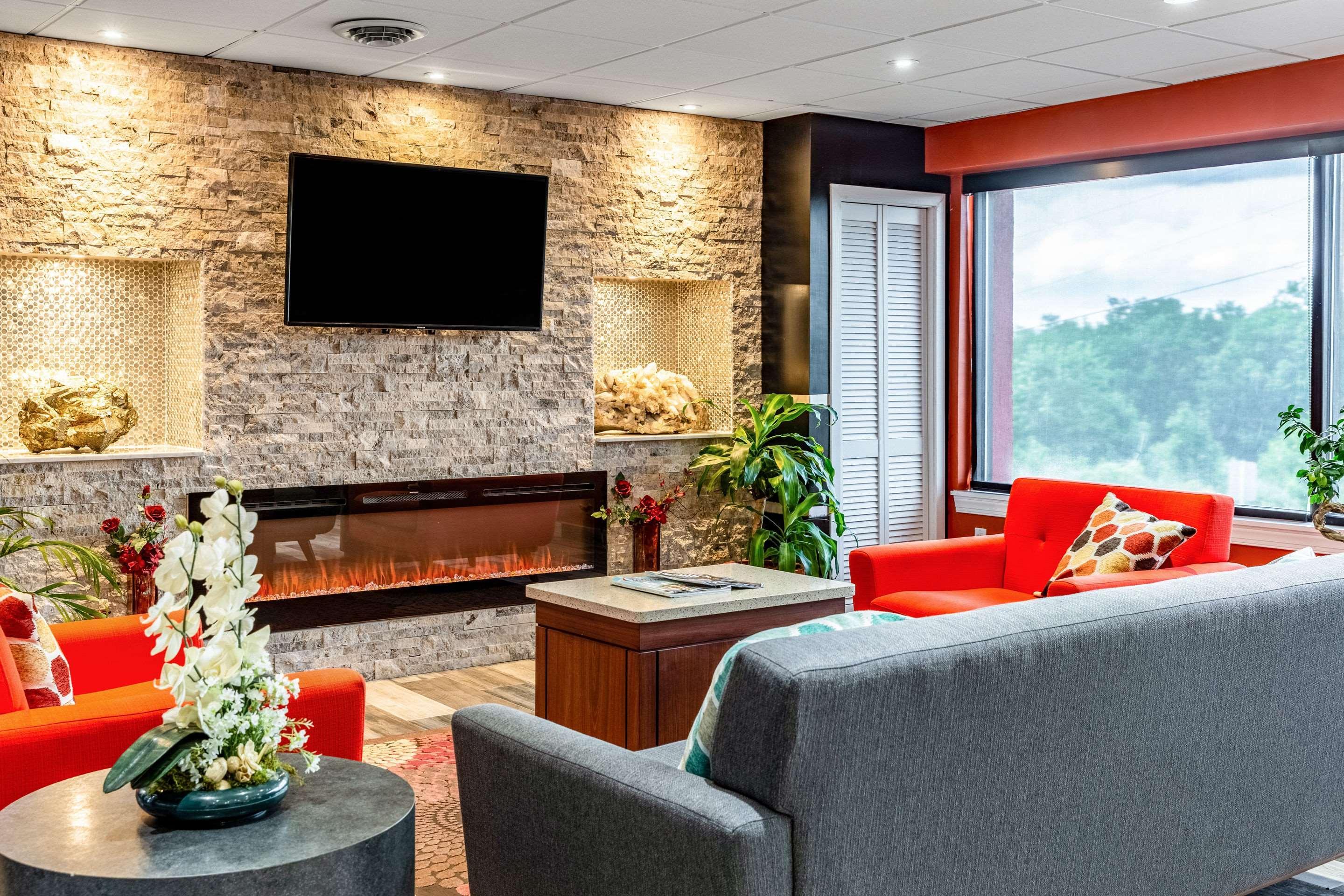 Quality Inn East Stroudsburg - Poconos Buitenkant foto