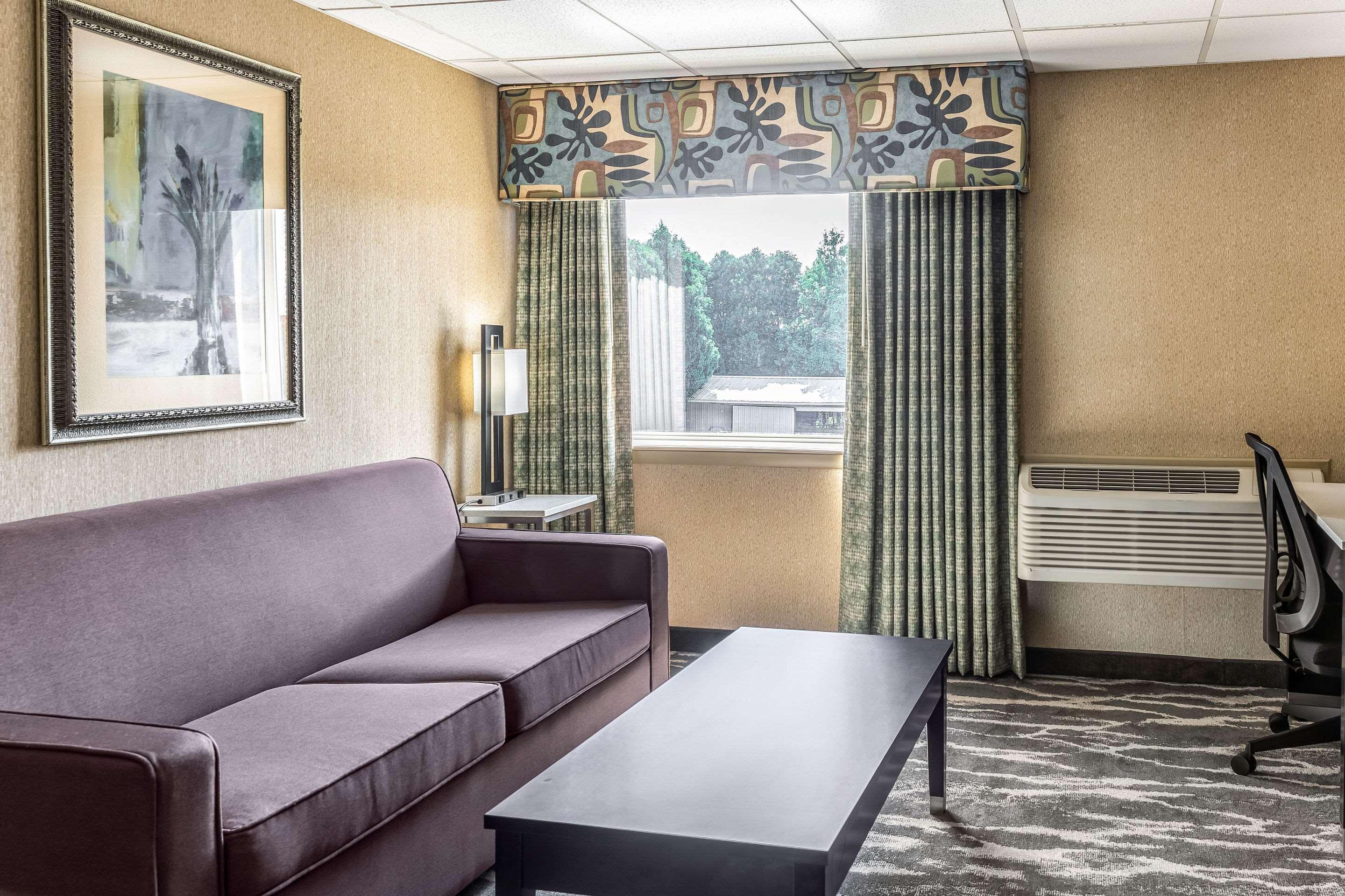 Quality Inn East Stroudsburg - Poconos Buitenkant foto