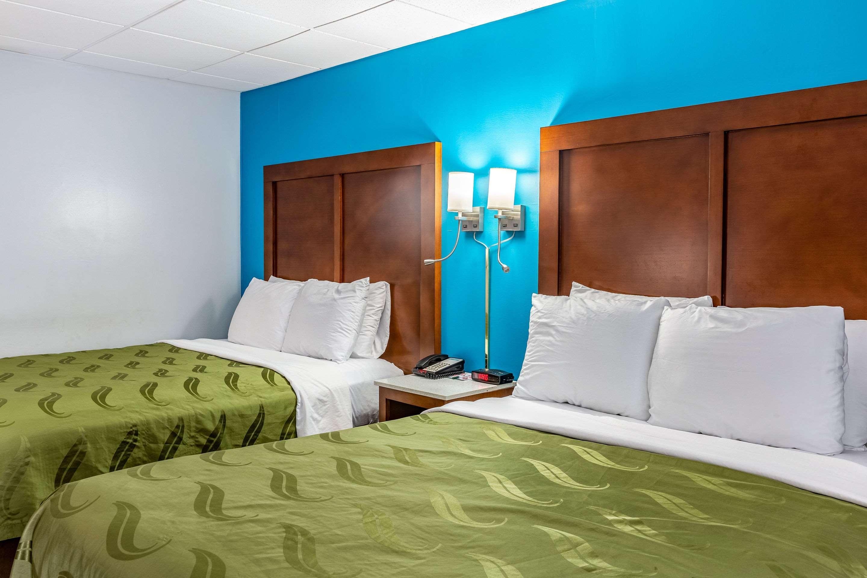 Quality Inn East Stroudsburg - Poconos Buitenkant foto
