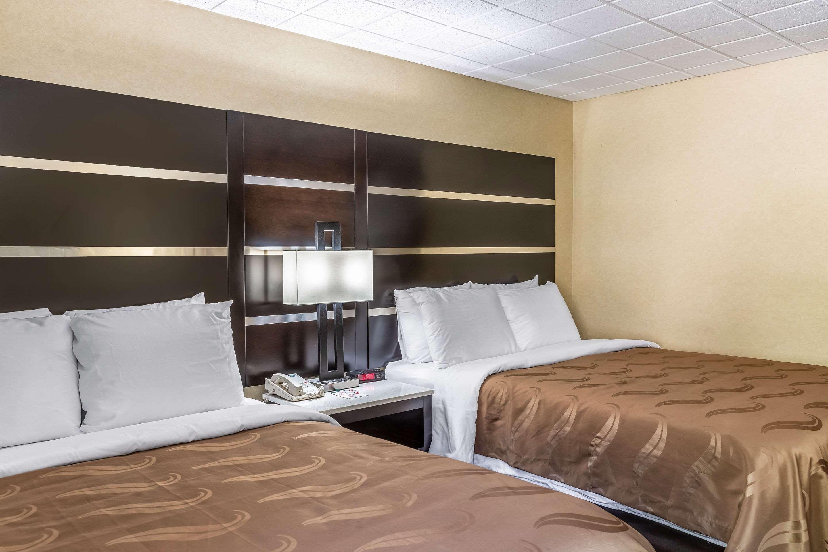 Quality Inn East Stroudsburg - Poconos Buitenkant foto
